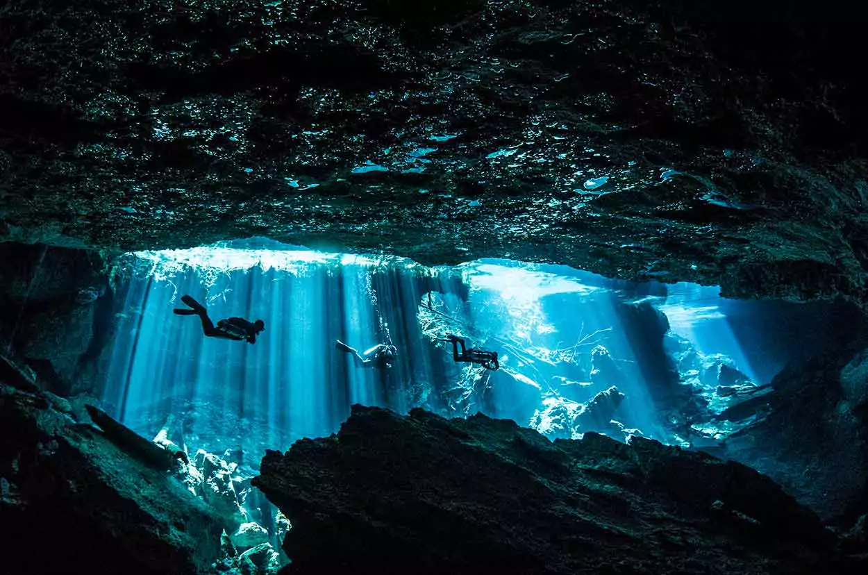 Cenote Diving Cancun | certified Cenote divers